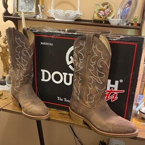Like New Size 9.5 Double H Men's Dylan 12" Soft Toe Western Work Boot - DH1552